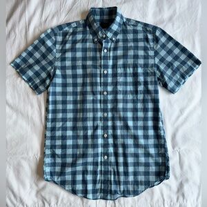 J.crew Men’s Slim Fit light weight short sleeve button down
